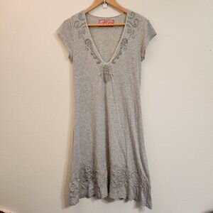 Johnny Was JWLA Floral Embroidered Gray Jersey Dress M Boho Artsy Y2K Feminine